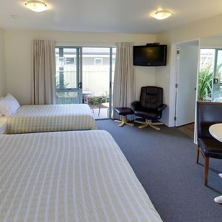 Westport Spa Motel Exteriör bild