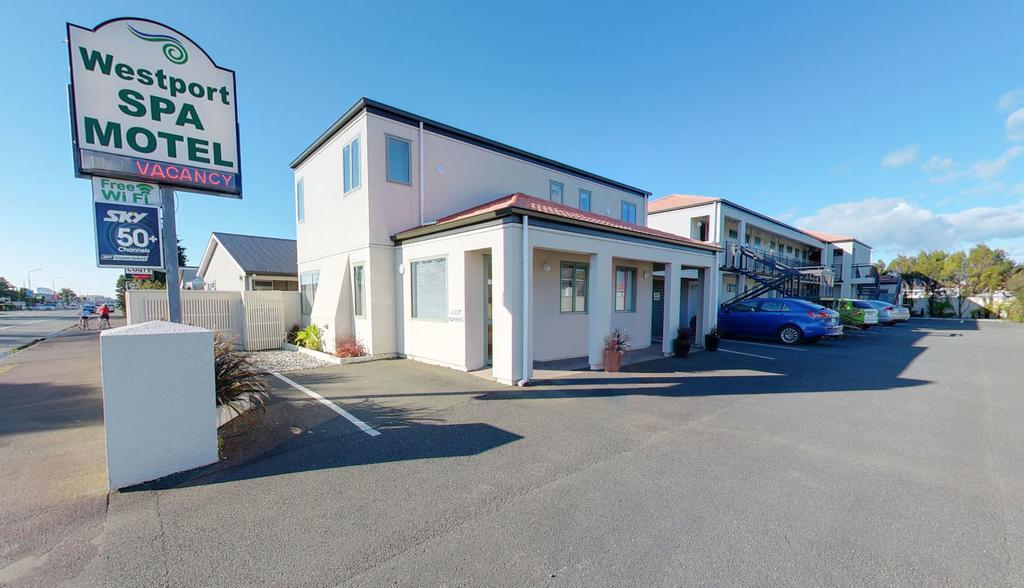 Westport Spa Motel Exteriör bild